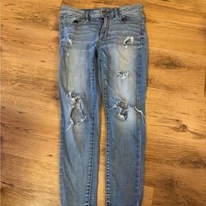 American Eagle Outfitters Light Blue Distressed Skinny Jeans